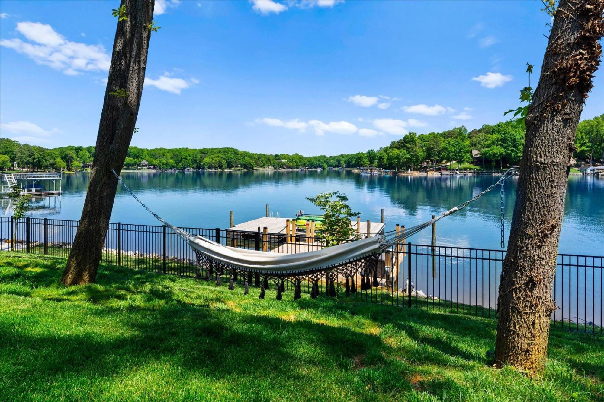 Villa Hogan Crest Mooresville Esterno foto